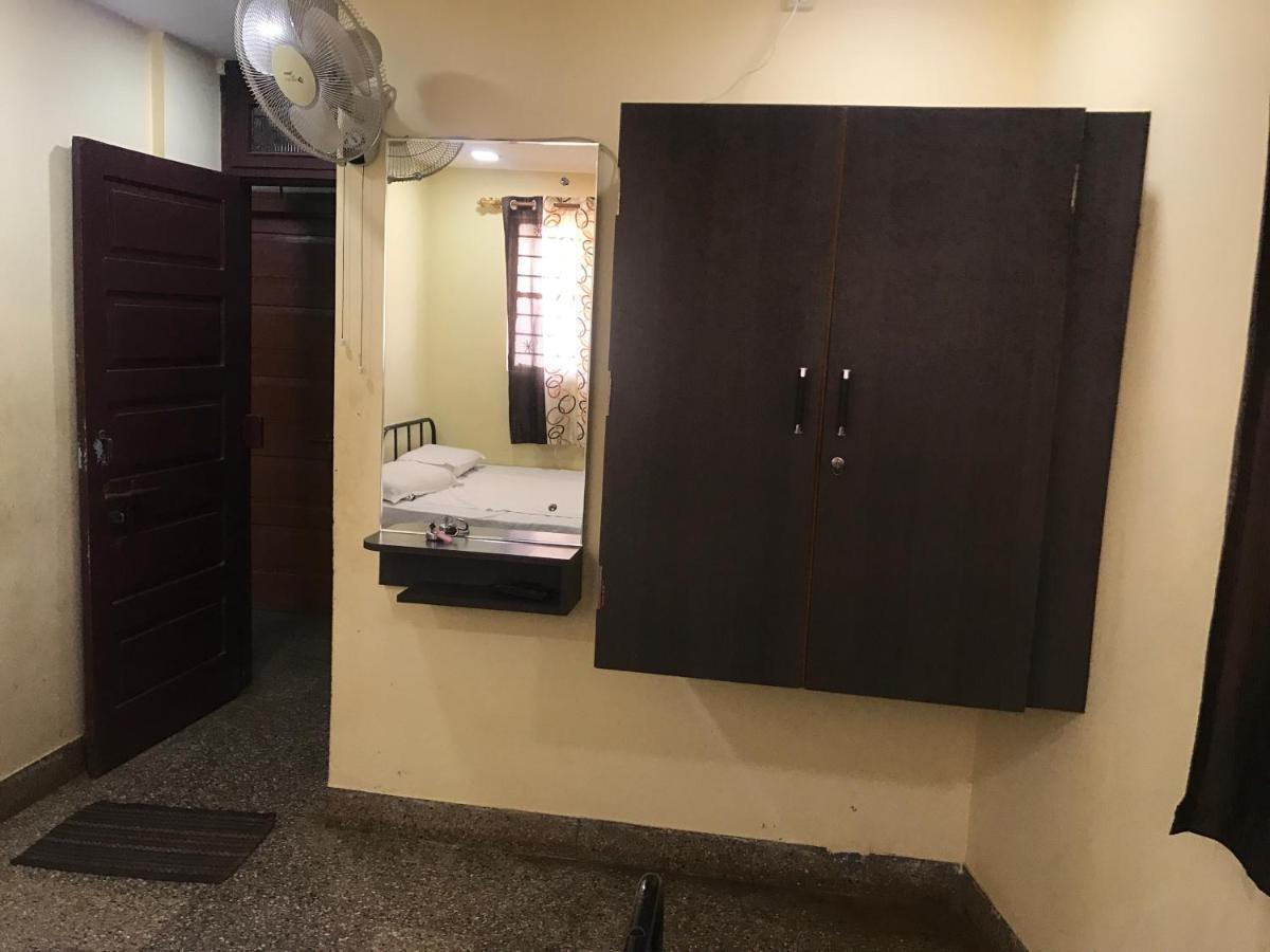Shri Vasant Lodge Hubli Bagian luar foto